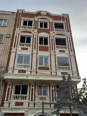 رگلاژ و تعمیر انواع درب و پنجره upvc در کرج