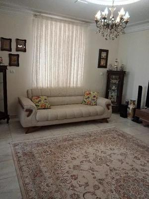 واحد۱۱۵متر دریاچه چیتگر قدرالسهم وام دار در تهران
