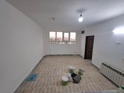 ۶۸ متری / فول امکانات/ تخلیه در قم