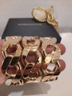 طلا دست دوم‌ سرمایه گذاری در اصفهان