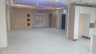 ۱۷۰ متر نوساز، ۲ پارکینگ، دنج و بی‌صدا  فرصت عالی در تهران