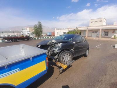 نیسان یدک کش چرخ گیر در بندر عباس