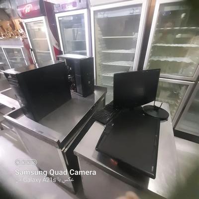 ۲عدد کیس و۲عددمانتیور سالم ۴عددلوستربرنجی درحدنو در نصیم‌شهر