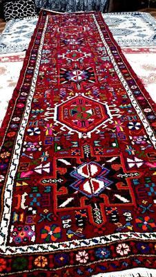 فرش دستبافت کناره تازه بافته شده ۱۱۵متر در ۴۱۰ در تبریز