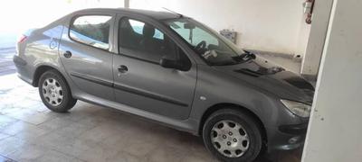 پژو 206 SD V8، مدل ۱۳۹۴ در مشهد