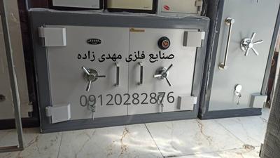 گاوصندوق زیرویترینی طلافروشی در اهواز