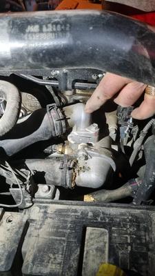 مکانیک و باتری ساز سیار شبانه روزی در اصفهان