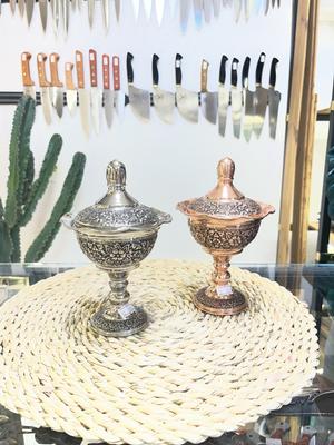 قندان پایه دار در رشت