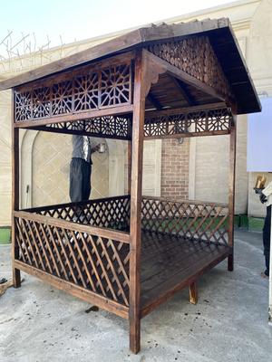 الاچیق چوبی برج شفق فردیس در کرج