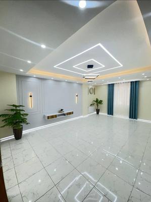 جلفا پشت پارک* 85 متر 2 خواب (فول امکانات) در تهران