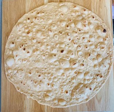 نان با آرد آباده در اصفهان