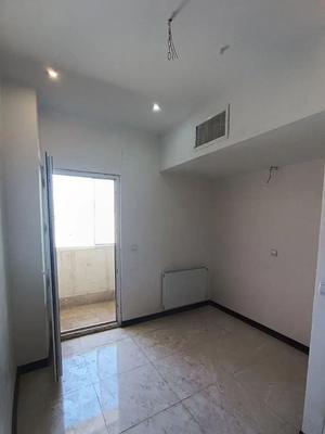 ۹۴متر/۲خ/دریاچه‌چیتگر/تهاتر/نماینده فروش ارتش در تهران