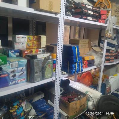 تعمیر سرویس و نگهداری استاندارد آسانسور سرویسکار در تهران