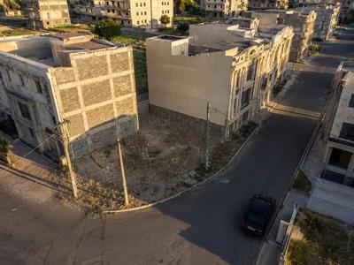 ‌همه فایل فاز۵ دارن پرهام وحدت فایل خاص داره در اندیشه-شهر جدید