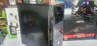 کیس گیمینگ نسل ۶-۷ با کارت rx580 در شیراز