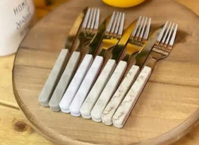 کارد و چنگال ژله ای در تهران