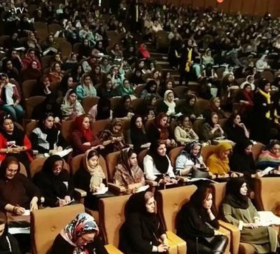 آموزشگاه آرایشگری تخصصی میدان ولیعصر در شیراز