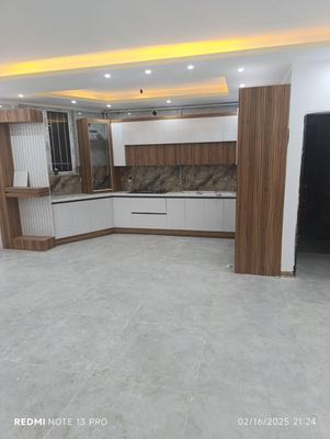 خانه 85متری ۲ خوابه دوشان عبورمجزا در سنندج