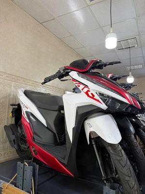 کلیک کبیر 170 ABS (صفر کیلومتر 1404) در مشهد