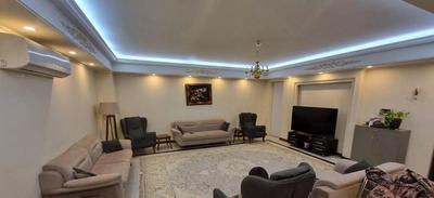 ۶۱متر/مختاری ولیعصر/عروسک در تهران