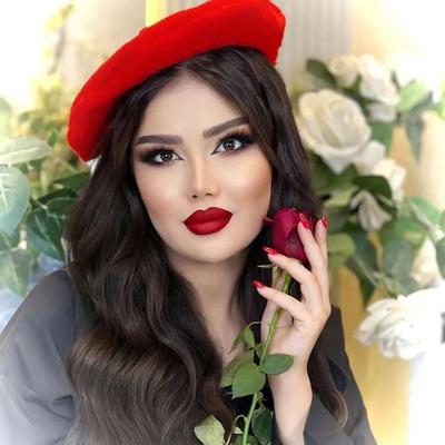 میکاپ و شنیون و همراه در قم