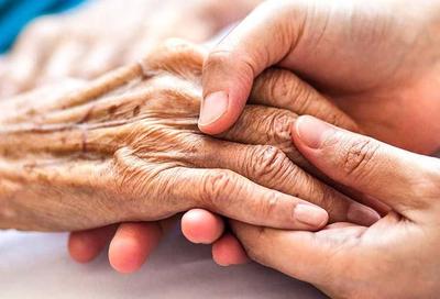 خدمات پرستاری در منزل ، اعزام پرستار کودک و سالمند در تهران