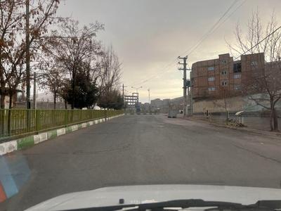 زمین در شادبادمشایخ بالاتر از ایل گلی شادباد در تبریز