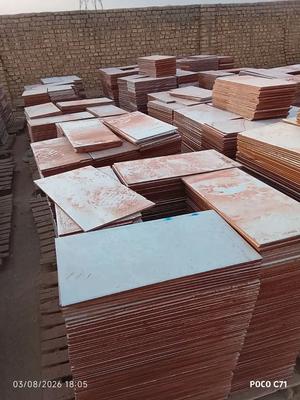 کاشی برشی خاک قرمز اقتصادی در میبد
