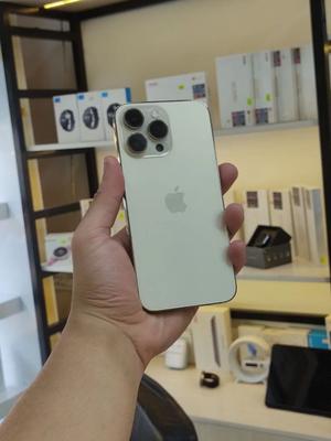 اپل iphone 14 Pro Max با حافظهٔ ۲۵۶ گیگابایت در اورمیه