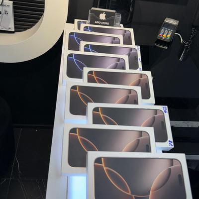 طرح ‌بدون ضامن مدل iPhone 16 /16pro /16promax در تهران