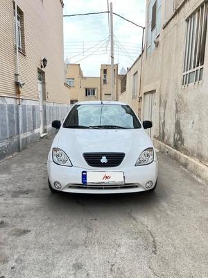 تیبا صندوق‌دار SX سفید مدل 93 کارکرد 230 در اصفهان