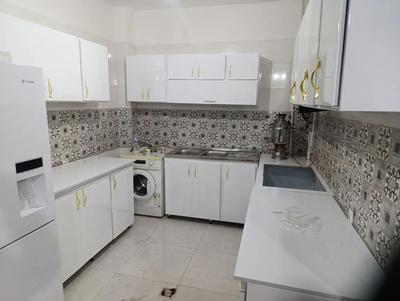 خانم منشی در اردبیل