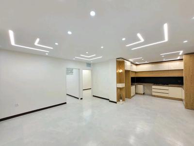 ۸۱متر+۲خواب+فول‌امکانات+تراورتن+پارکینگ فاز۱ در اندیشه-شهر جدید