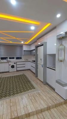 دوشان شاروقی خیابان اصلی در سنندج