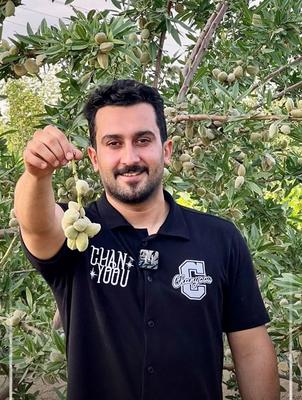 بادام تونو در شهرکرد