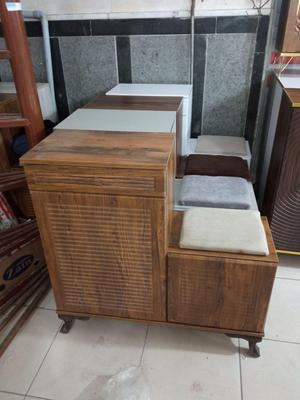 جاکفشی مبلی ،نشیمندار در تبریز