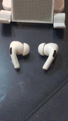 گوشی چپ و راست AirPods Pro 2 تایپ C در تهران