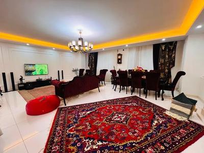 ۱۳۴متر / غرق نور /۵۰ متر حیاط اختصاصی/تاپ لوکیشن در اندیشه-شهر جدید