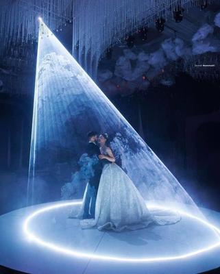 سالن عقد بله برون تولد نامزدی  نفری ۹۰۰ در چار باغ - البرز