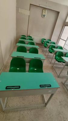 میزمحصلی مدرسه در اصفهان