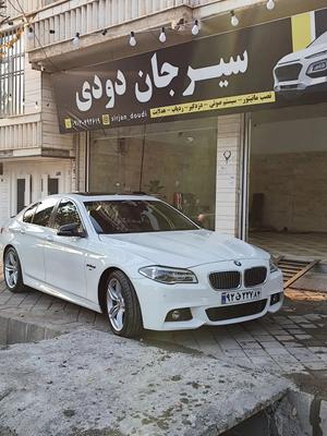 دودی شیشه خودرو در سیرجان در کرمان