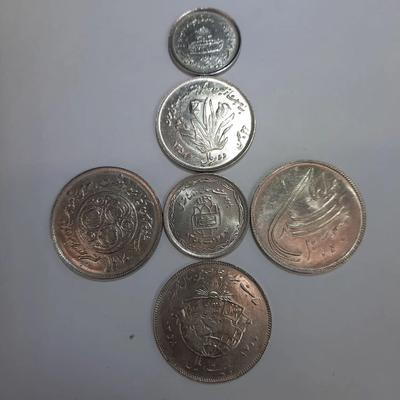 مجموعه داری اسکناس و سکه قدیمی در کرمان