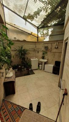 خانه ویلایی ۷۳متری بازسازی شده(09126006672) در تهران